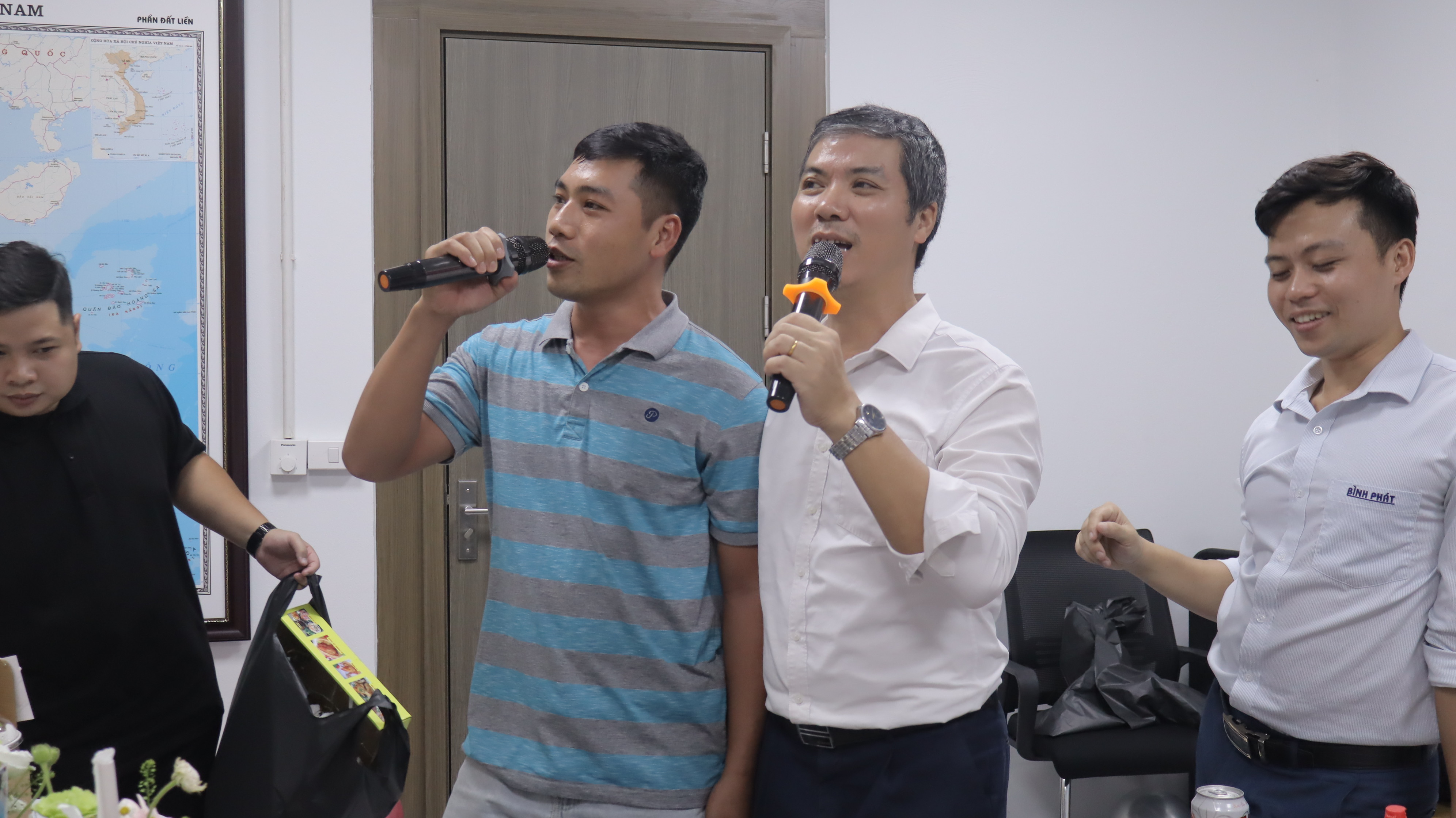 CÔNG TY BÌNH PHÁT TƯNG BỪNG KỶ NIỆM NGÀY PHỤ NỮ VIỆT NAM 20_10 – RỘN RÀNG, YÊU THƯƠNG VÀ GẮN KẾT