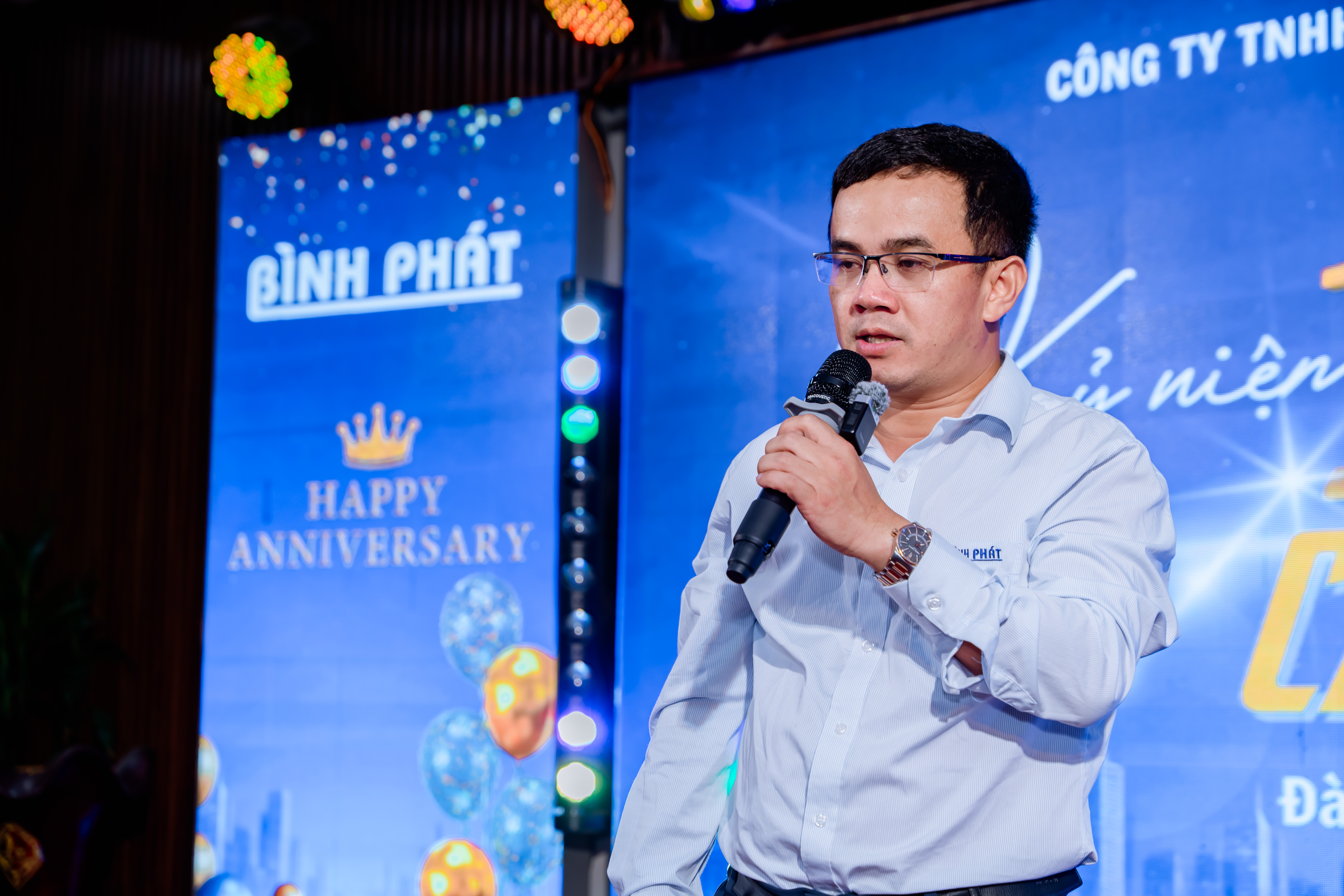 Kỷ niệm 12 năm thành lập Bình Phát