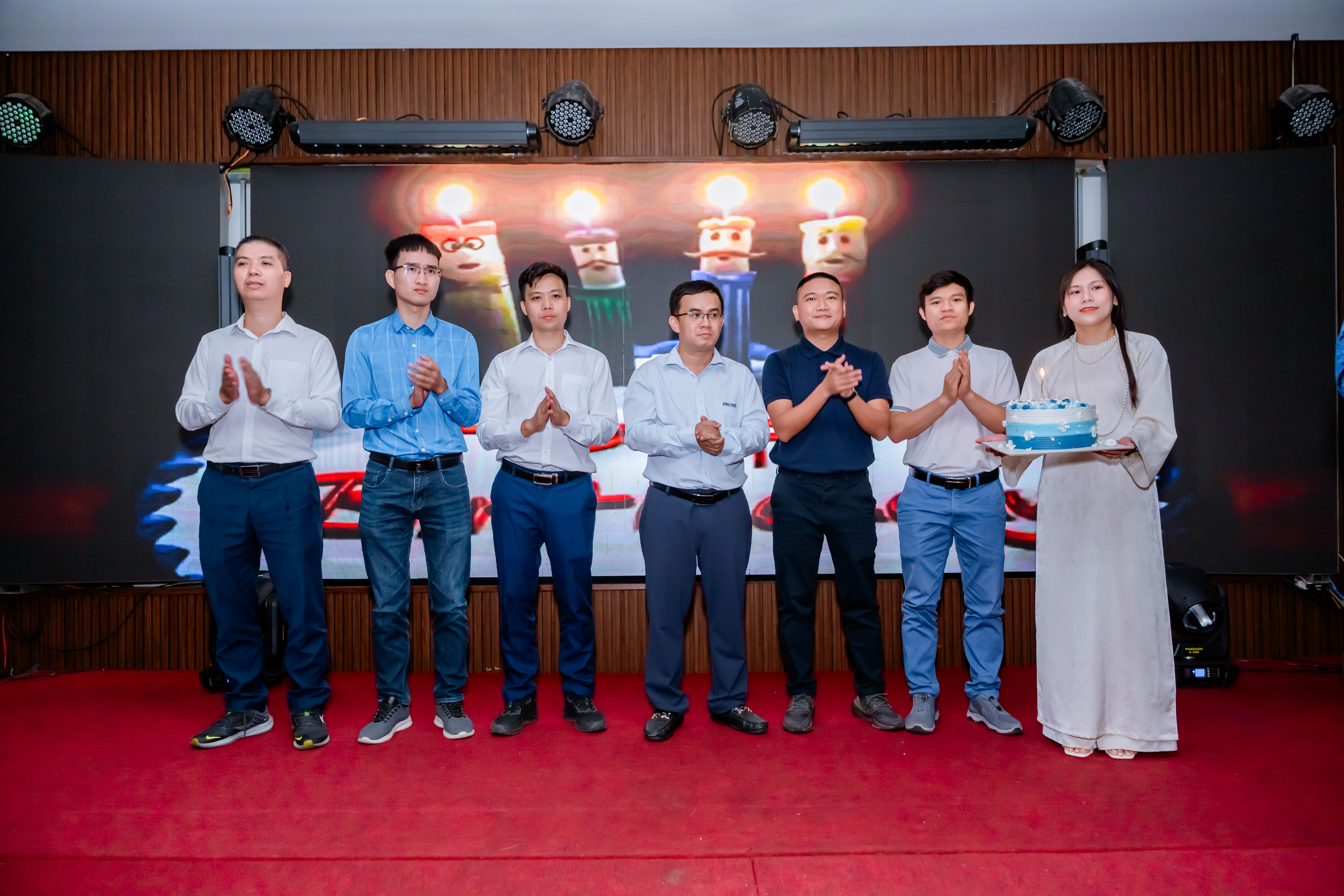 Kỷ niệm 12 năm thành lập Bình Phát