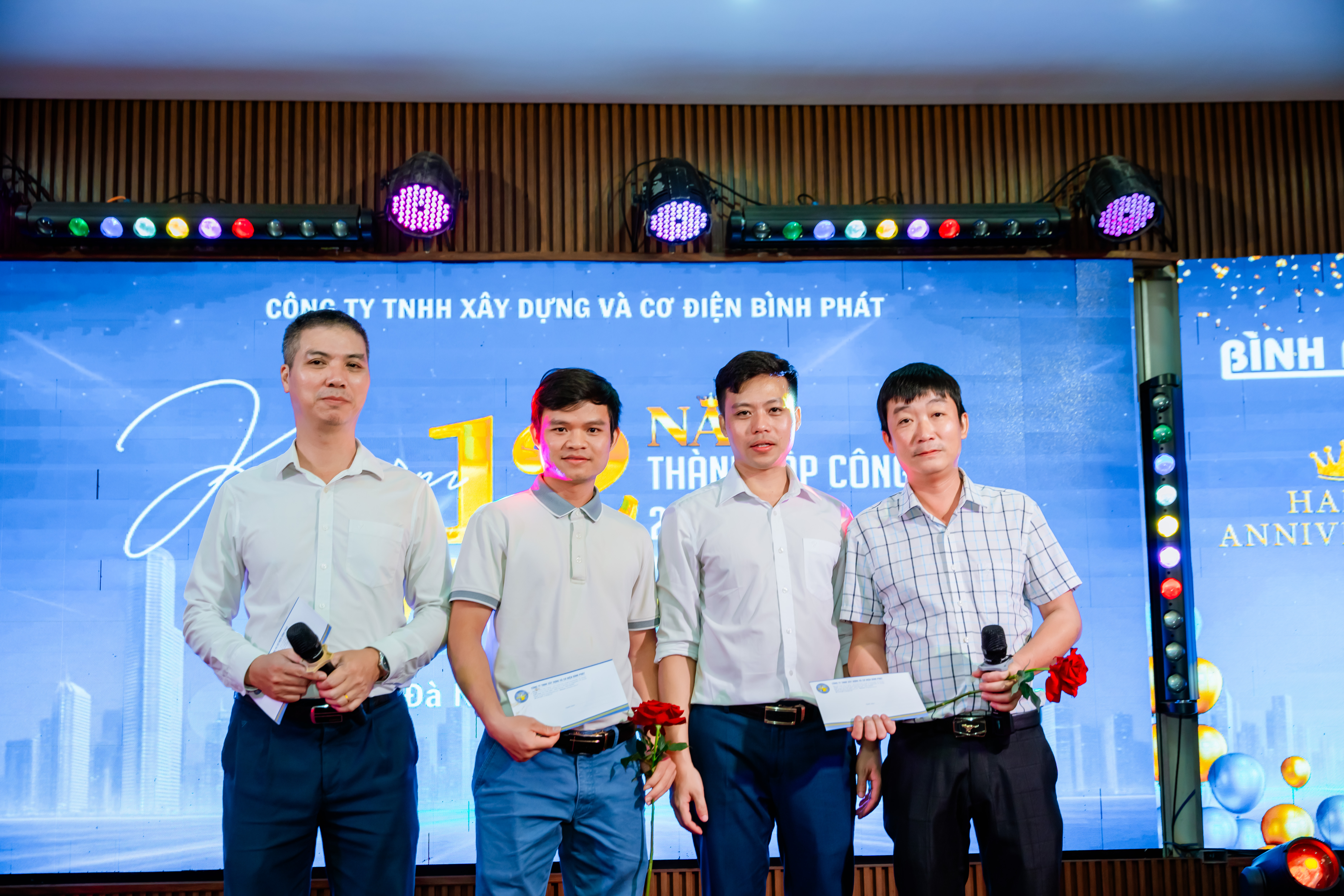 Kỷ niệm 12 năm thành lập Bình Phát