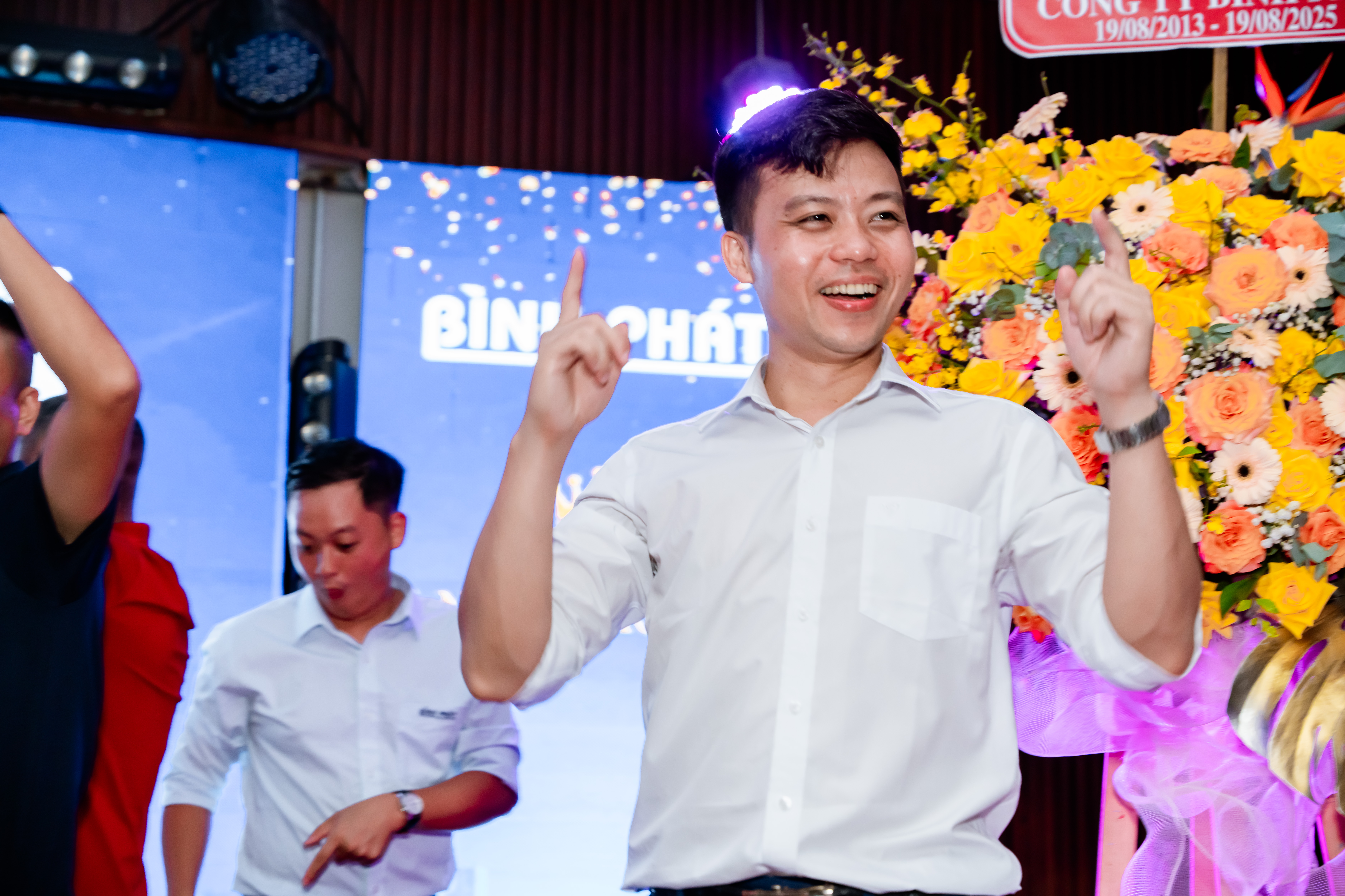 Kỷ niệm 12 năm thành lập Bình Phát